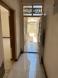 بيت للايجار • ١٠٠م • نظيف