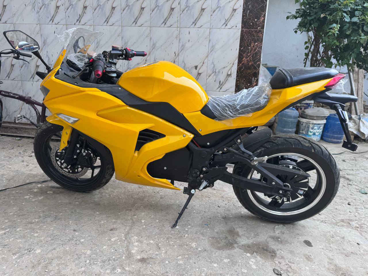 بطحه شحن للبيع ماطور  مميز بلون جذاب
سعر ١٨٥٠٠٠٠ مليون وثمان مائة وخمسين ألف صلاح الدين قضاء بلد  ***********
