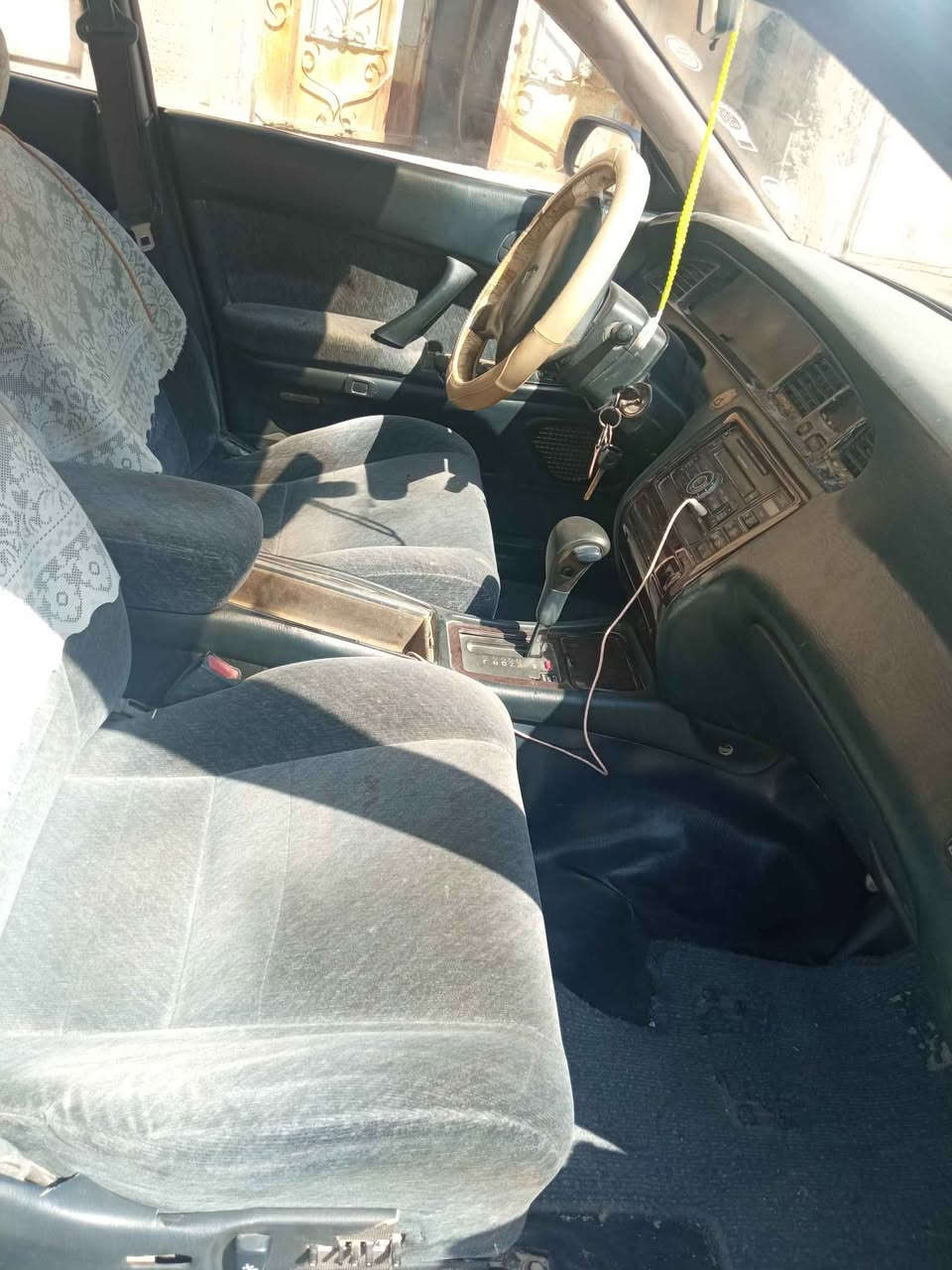 بطه متصل للبيع رقم بصرة انكليزي سنويه لغايه 30 السيارة بأسمي مكفوله من الكص والنقل سياره نظيفه دواخل جلد السياره جاهزة وترايك وين ما تريد مكان السياره بصرة الزبير رقم تلفوني *********** السعر 50 وبيها مجال للشراي Singapore
