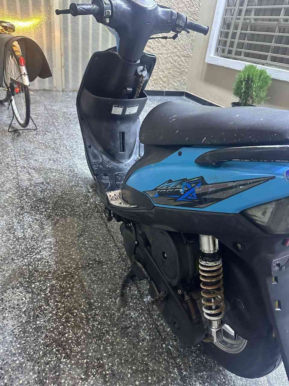 ماكس عدلة دراجه يحتاجلها ترتيب شوية سعرها 500 مكاني بغداد متواجد خاص


**إذا كنت صاحب هذا الإعلان وتريد حذفه لأي سبب، رجاءا أرسل رسالة إلى الدعم الفني**