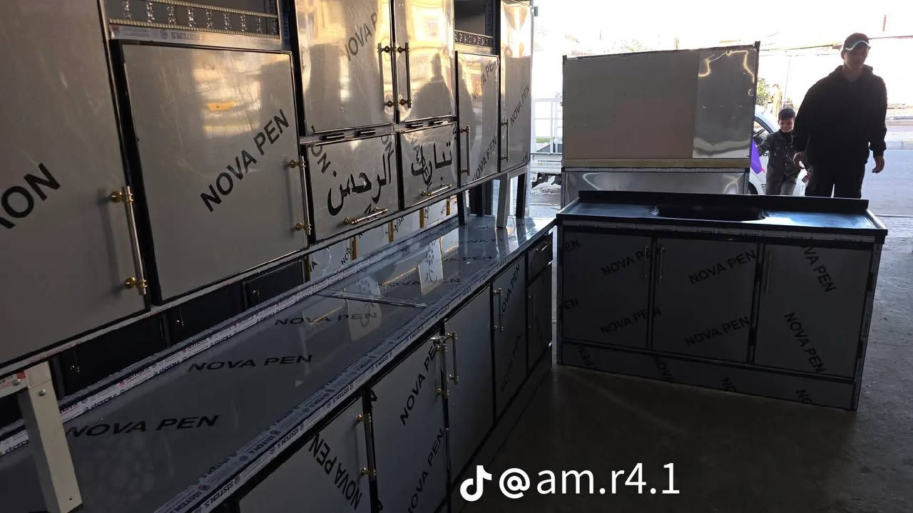 السلام عليكم ورحمة الله وبركاته اخوان متوفر جميع الكاونترات بجميع الالوان اشكال والقياسات وأسعار تنافسية توصيل جميع محافظات العراق 

شغل درجه اولى شغل مبطن  موجود شغل كذالك حسب الطلب واكو هواي كلش انوع واشكال وشغل درجه اولى 

شنو لي تردون من تفاصل موجود وأسعار مناسبة موجود جديد ومستعمل نضيف جدأ 
مكان كربلاء حي العامل المنطقة 7 قرب جامع أهل البيت 
***********
