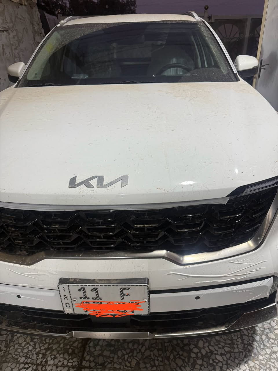 سورنتو ٢٥ ماشيه ألف ونص فادي شوف يعني  زيرو رقم بغداد ٦ستندر 
رقم هاتف ***********
