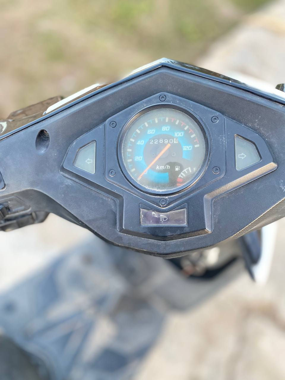 دراجه سكنس للبيع مديل 2020 دراجه هندر سلف كهربائيات كله شغاله دراجه بعده ع وضع شركه كابريتر بلاديه دراجه حلوه أو مثل ما موضح بل صوره وناعمه مال شغل متعبك صبح أوراق بيه سعر دراجه خاص او مناسب تلفون ***********
