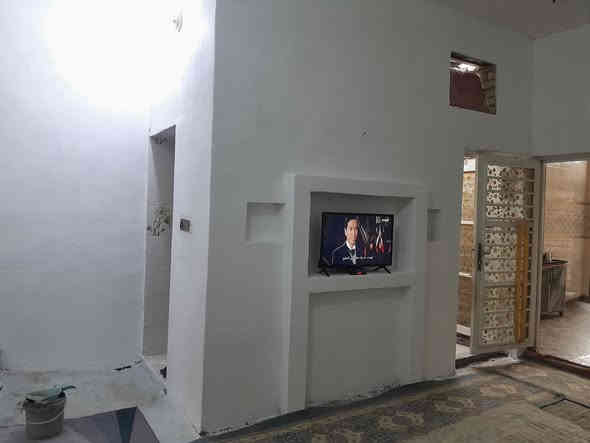 مشتمل طابو صرف مساحه ١٣٠ بناء حديث ٢٠٢٣ غرفه صاله مطبخ ستقبال صحيات داخله وخارج طارمه جبيره /محاويل حي الاسره الفراز /سعر 56وبي مجال ***********
