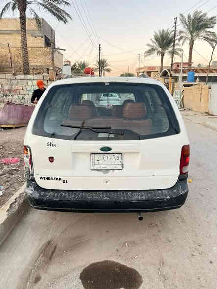 سلام وعليكم/ فورد وند ستار  موديل 2000 للبيع  ميكنه وكير خير من الله  رقم بغداد الألماني تحويل ثاني يوم  سعرها ((32)) بيها مجال مكاني بغداد بوب الشام للاستفسار الاتصال ((***********))
