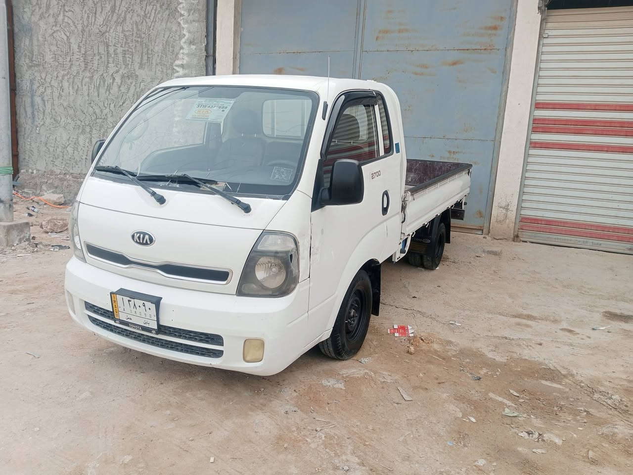 كيه موديل ١٤سياره مكفوله من ضربه وصبغ فقط دحجه بلباب مكينه بيه  تبخير رقم فلاحي ساحبنه على لأرض راعيه متوفي وبيه ورثه ٣يداورولك ثاني يوم مطلعين قسام شرعي وكامل السياره ماشيه ١٤الف تبريد تدفئه كهربائيات كله شغاله رقم شاصي واضح أبيعك اواجهك وي راعيه وانته داور ٨٠وبيه مجال ***********نجف كوفه
