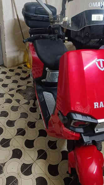 السلام عليكم ورحمة الله وبركاته
دراجة ريان وحش الكون  موديل 2025 
للبيع دراجه نقصها بطاريات فقط 
الباقي مكفول ( عقل + ضفيرة+ ملف ) كلشي مكفول بيها 

للمعلومات بطاريات مابيها دراجة فارغه بطارياتها ذبيتهن 

سيبايتها الاصليه موجوده هي والتجوه مالتها + الدرع 

مكاني تاجيات 
رايدها 650 بيها مجال كلش بسيط للشراي  

***********
