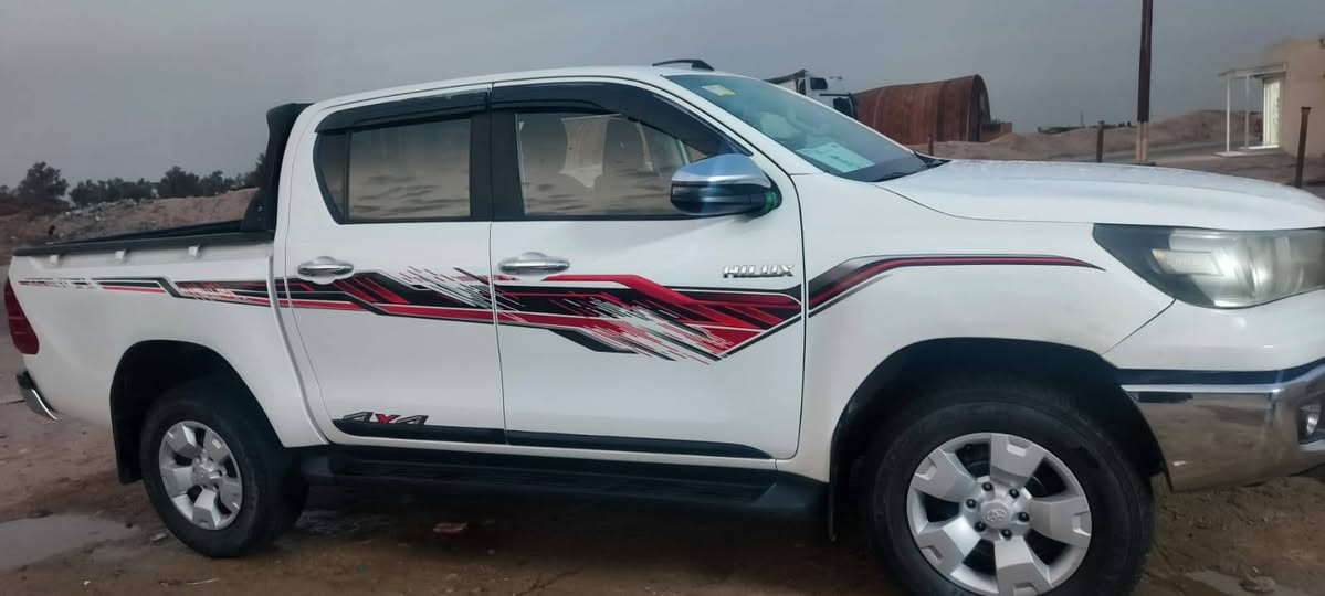 سلام عليكم
سياره للبيع فورويل 
موديل  2020 رقمه اربيل  
كاز مكفوله  بيه خط بس خدمه برميله  برطاوي  
للاستفسار: ***********
