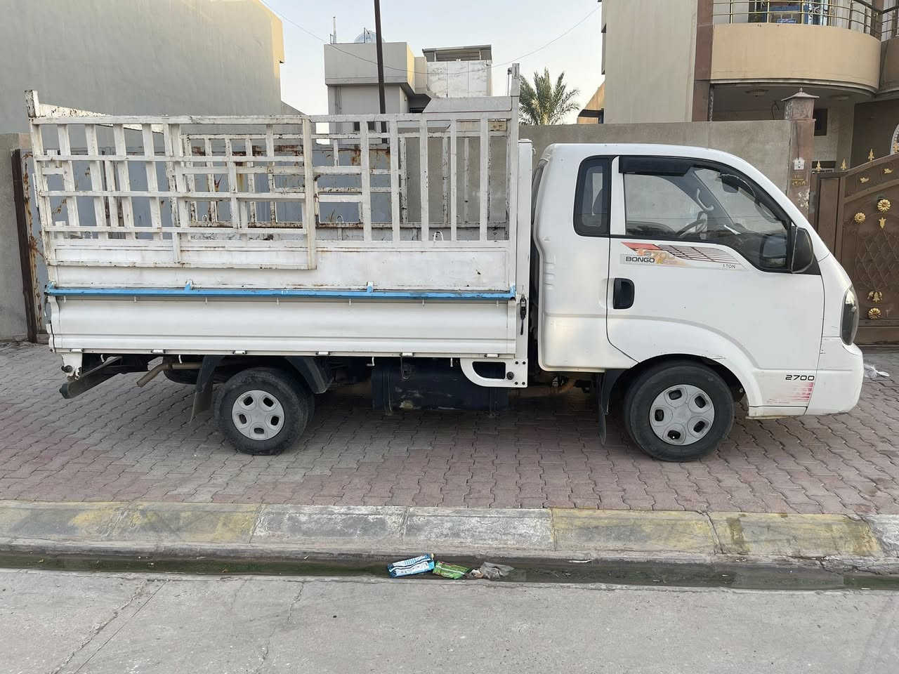 متاح كيا حمل موديل 2015 رقم كركوك بسمي حصة كاز جديد بس بونيد بارد بسيط سعر 120 رقم ***********
