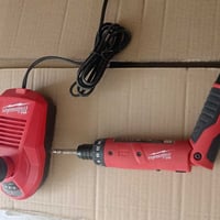 دريل شحن • ميلوكي • ما مستخدم