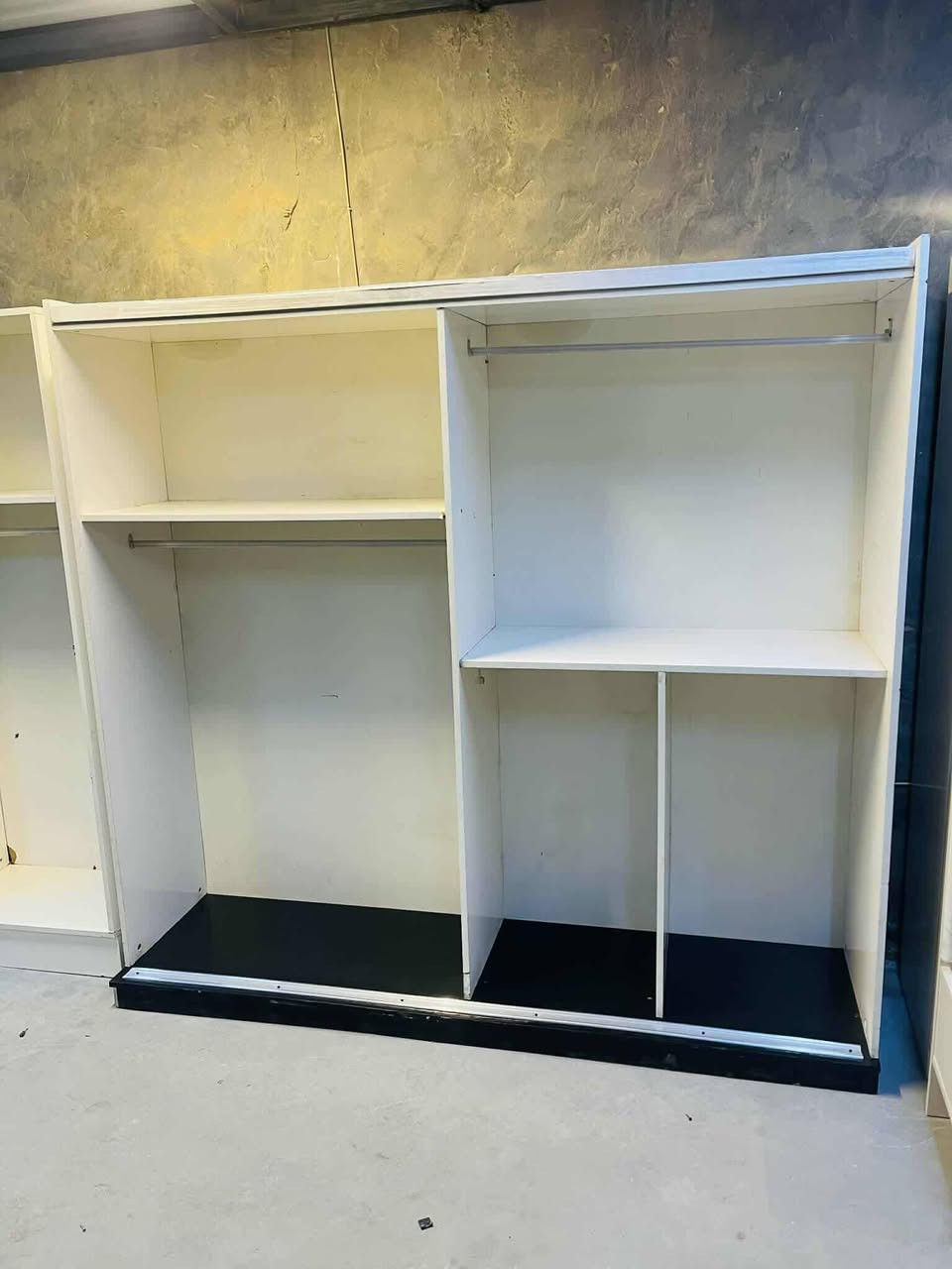 غرفه ترڪي مستخدم 🇹🇷
5قطع 
نضافه 85\💯
نضام سلايت 💢
السعر  450
مع شد🪛 ونقل 🚚  مجاني  داخل بغداد  محافظات بكروه حجز واتساب فقط ***********
