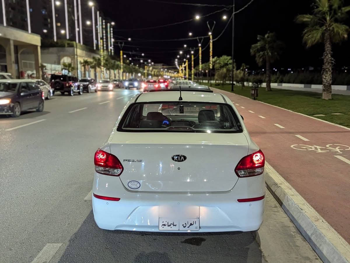 السلام عليكم للبيع فقط كيا بيكاس موديل 2020 وكاله شركه نم
فول مواصفات 
فتحه سقف 
تحكمات استرين 
كشنات جلد 
يدات نيكل 
كامره وحساس خلفي 
بروجكترات 
شاشه تدعم كار بلي 
السياره بدون صبغ 
رقم سليمانيه 
تحويل أو كاله اني حاضر مكانها بغداد الكراده 
اي استفسار *********** ابو ميادة 
السعر المطلوب 108 $
