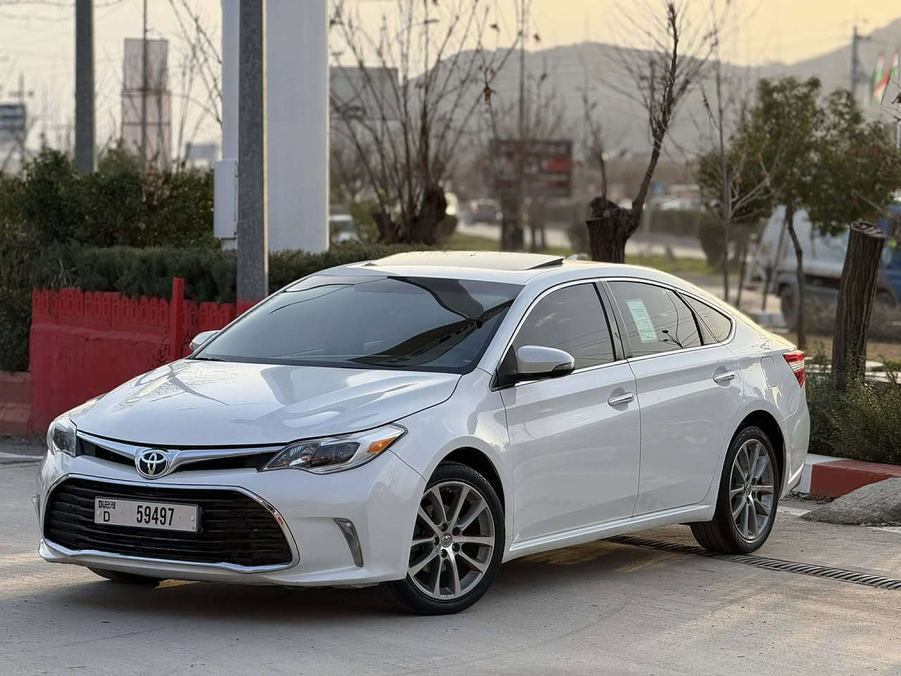 بەناوی خوای گەورەو میهرەبان
ئەڤەلۆن ٢٠١٣ ساخ ساخ📦✅ بۆ فرۆشتن ✅
لیمتد فوول ماسەفات ئەمریکی ناوزەرد بەسمەو پەردە گیرو مەکینە بەشەرت تەقەو رەقەو کارەبای بەشەرت مەکینەی نەکراوەتەوە بەشەرتی فیتەر بێ جالو شوخت و تەحدیل و ساردە 
تیبینی : یەک جەمەلاخی دوای گۆراوە پیشی لای سایەق نوکی شەنسی شتیکی پیوەیە 
نرخ : ٩٧ گەلاو یەک تۆز مەجال
شوێن : رانییە 
Zh.m 0750 174 92 76 
Zh.m 0770 528 84 84
