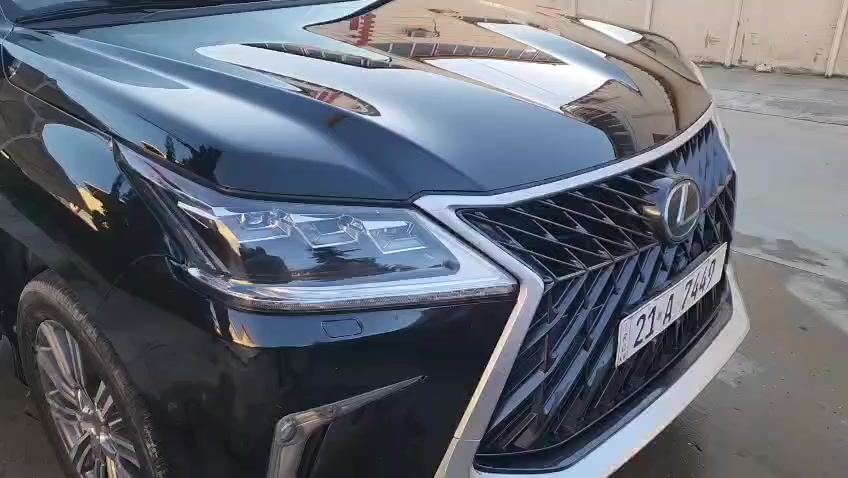 موديل 2017 العنوان السليمانيه السعر  بها مجال ماشيه 124,000 كيلو متر حقيقي كفالهنف
*********** 
السعر 615 وبيها مجال
