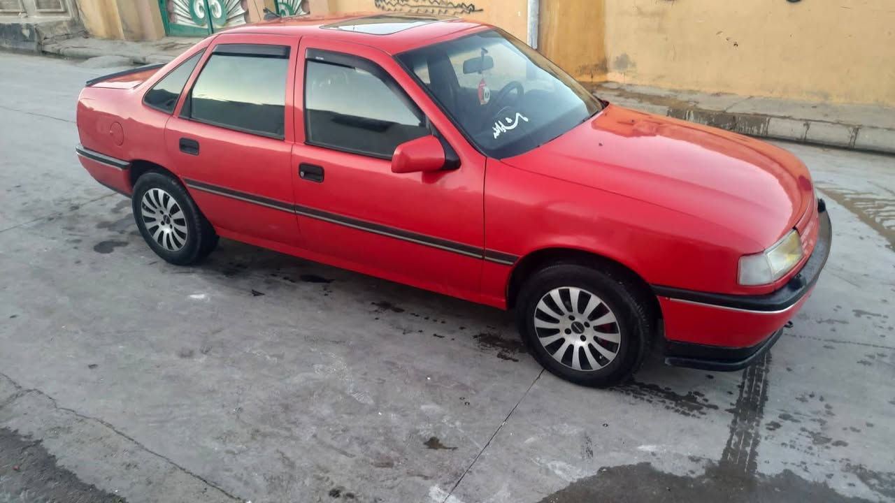 السلام عليكم
اوبل فكترا 🚗 
موديل 1992
رقم نينوى الماني ✅
سنويه جديده للـ 2027
 كابون بانزين بيها ⛽ 
شرط التحويل
محرك وكير شرط ✋
♦️كير عادي
♦️حجم 18
♦️غرامات صفر
السيارة شرط من الدعامية للدعامية
 باتري جديد دينمو سلف بانكه كلو جديد 
السيارة فقط مرشوشة جمالية.
***********
السعر 38 وبيها مجال قليل.
