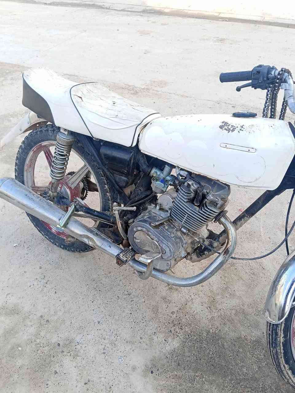 للبيع مابي صرف يحتاج بس ويل خلفي، ادفع سعر عجبني ابيعك


**إذا كنت صاحب هذا الإعلان وتريد حذفه لأي سبب، رجاءا أرسل رسالة إلى الدعم الفني**