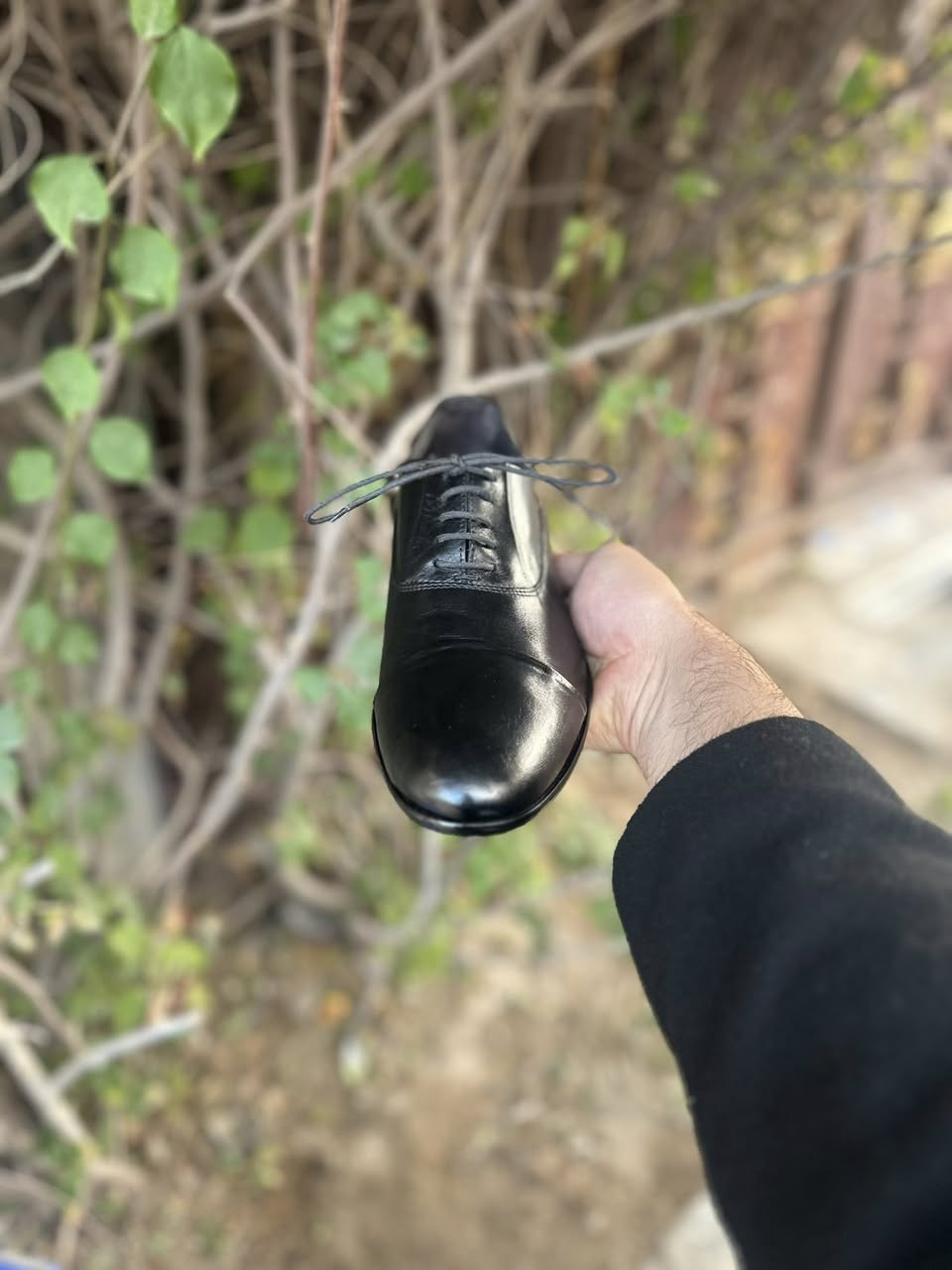 ماركة ماينيلي قياس 40
***********
