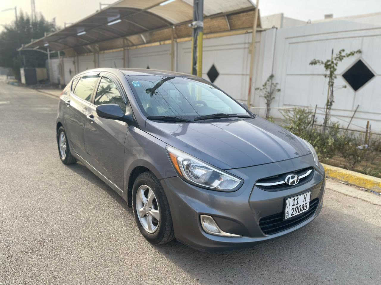 سلام عليكم
اكسنت وارد أمريكي هاج باك 2017

لوحات انكليزي بسمي  تحويل ثاني يوم  

ويل كاب

بصمه

شاشه 

تخم تاير 

نوافذ كهربائي 4

بجم كبس على 

وضع الشركه 

كير ايتي المرغوب 

مكينه 1600

سياره بيه باب صبغ

بدون

 ايرباك 

بدون دواخل 

سياره مرفق السونار السياره 
السعر 98

***********

مكان بغداد الكراده ساحه الواثق
