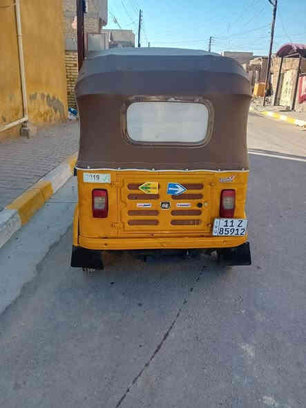 السلام عليكم تكتك للبيع موديل 2018 شهر 12 يوم 30 محسوبه ع 19 سنوية ورقم نكليزي تحويل ثاني يوم جاهزه سعر 5 وبيها مجال قليل عنوان بغداد الحسينية الراشديه مكلف بنشر اتصل ***********
