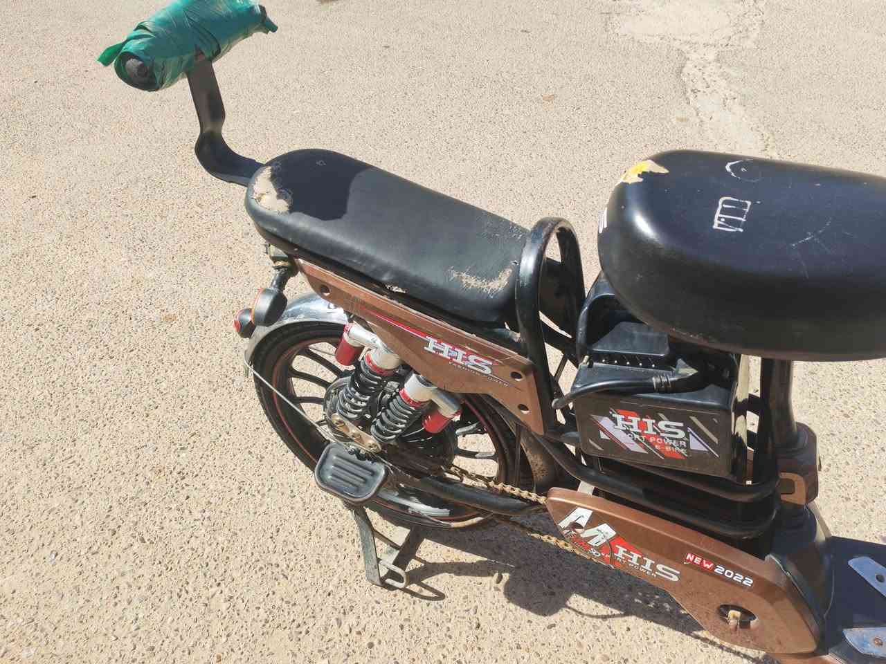 دراجة شحن HIS للبيع
100/100بطاريات4 شغالات
بيها 2سويج وبصمة وحده
قفل تاير خلفي بلادي
مكاني بغداد المنصور
السعر 300الف وبيها مجال
للاستفسار ***********
