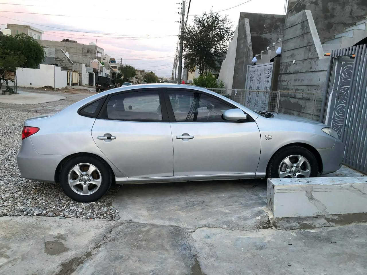 ئاڤانتی برااااااوەی 2007

شتی نموونە  وەپاکی ماوەتەوە

چوار تایەو ویلی لۆۆۆۆک🛞

سەقفی شووشە🪩

دەکشن بەرز

کامل مەسووف کرااوە

جامی پێشو پشتی هەلگیراوە

شوین: کەلار

نرخ:47مجال

ژم*********** كالار, السليمانية
