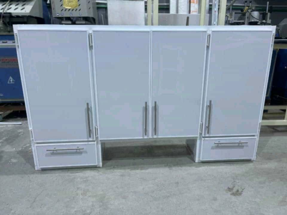 مساءالخير على الجميع عندي غراض مالت بيت كامل كلهن نظيفات وقليل الاستعمال 
غرفة نوم تركية من هوم الحسيني سعرهة650بيه مجال بسيط
قنفات 2كبار 6مقاعد شغل نجار توصاه سعرهن350 طباخ 4عيون مصري فريش نظيف كولش قياس60*60 سعره 125 جرابي عدد 2ام النفر الوحدة ب75استخدام قليل كاونتر مترتين وربع مرمر بيه ملحق سعره350 براد دنكا نظيف كولش الشبح وبيه ثلاجة سعره125 مرجوحة عش 65بدون فراش فراش جديد غير مستخدم نفر سعره35 ميز تواليت 45  بلازما حجم46سعره125