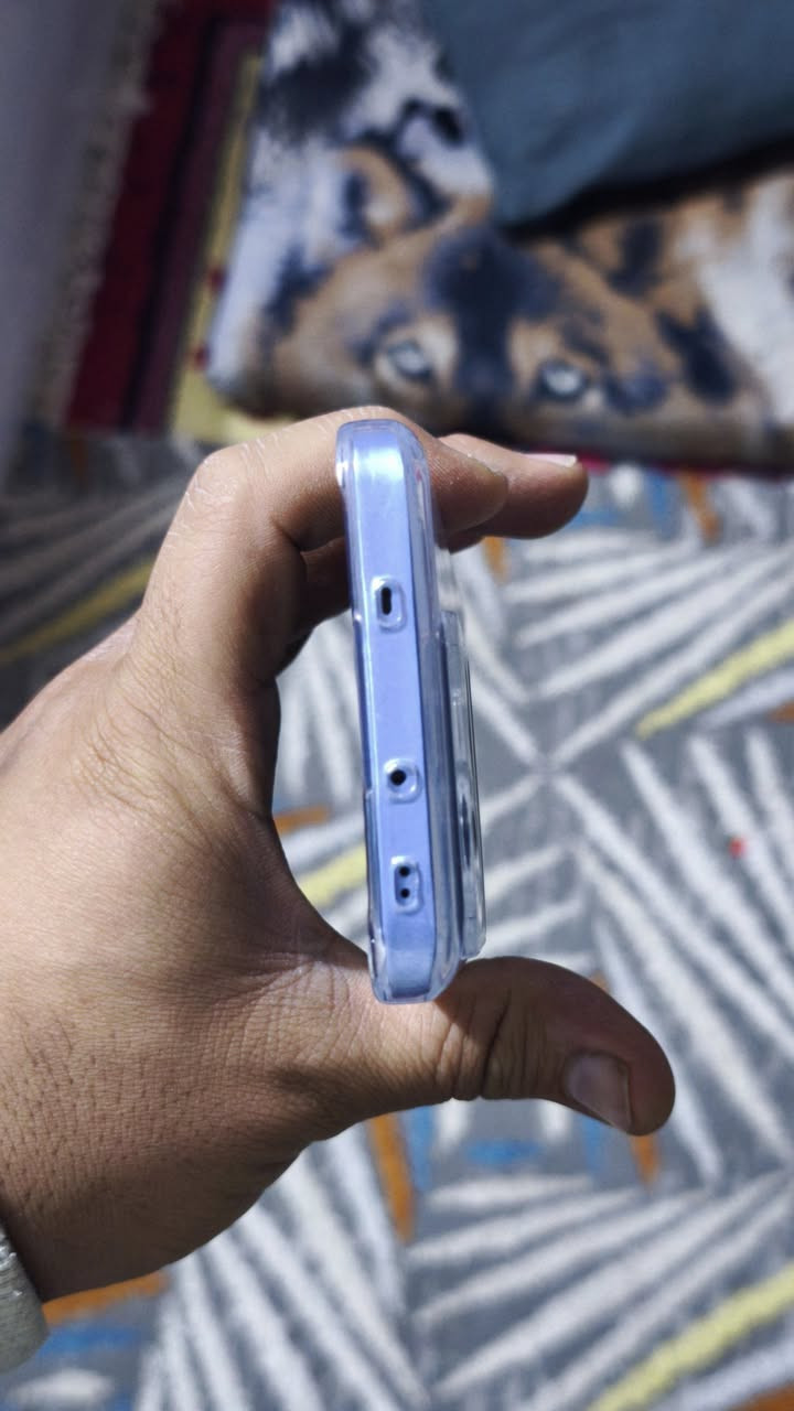 بيع سريع
شاومي 13T
بي هاي الطبعه بالشاشه 
نضيف جدا 
معالج قوي 120فريم بالالعاب. 
كامره خرافيه 
مع الملحقات ب280
مكاني كربلاء الف دار


**إذا كنت صاحب هذا الإعلان وتريد حذفه لأي سبب، رجاءا أرسل رسالة إلى الدعم الفني**