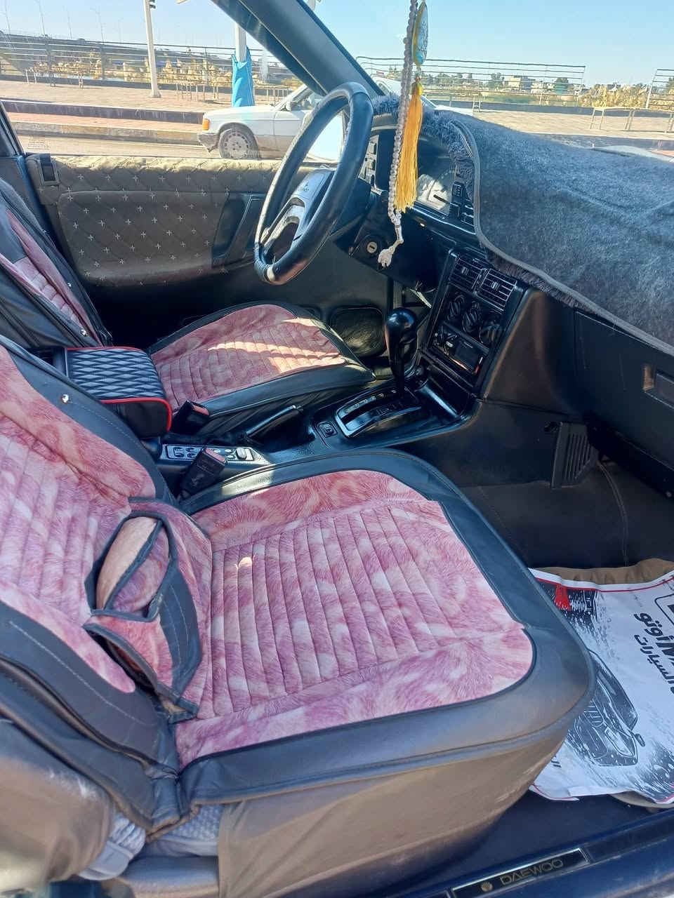 سلام عليكم مرخصة لا دمن برنس اوتو ماتيك سياره جاهزه كهربائيات شغاله منضومت زنون سنتر لك كير مكينه لك صدر تخم تاير سياره جاهزه من كلشي موديل 93 مصبوغه حزام بدون ضربه مكاني فلوجه الكورنيش ***********
