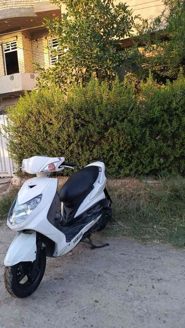 دراجة سكنس فحل 140 نكرة سلف هندر بكل وقت كفراتها كلها مختمة ختم واحد وية السوادات ول محرك كهربائيات كلها كاملة عداد شغال محركها مكفول لا نضوح ولا تبخير ناعم ول دراجة نضافتها مثل مموضح بل صور سعرها 575 وبيها مجال مكاني الشعلة ‏‪***********‬‏
