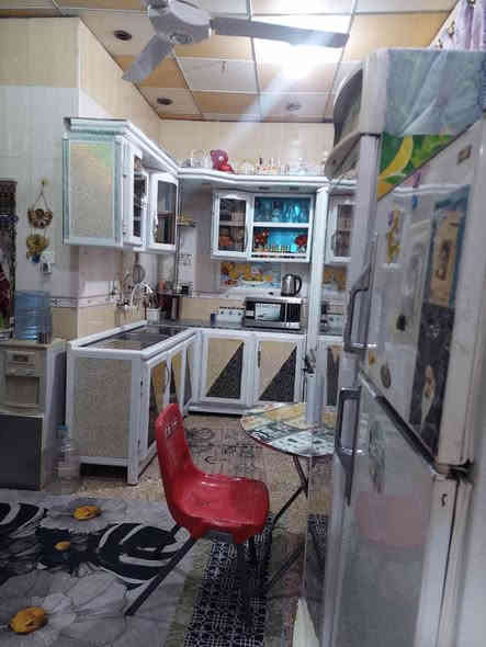 دار للبيع المساحه ٥٠ متر
يحتوي استقبال ومطبخ وصحيات وطارمه 
والطابق الثاني غرفه وصالة وصحيات 
حي ميسان قطاع ٧٧ تجاري عالشريط الخدمي 
السعر ٧٥ وبيه مجال 
واتساب متوفر ***********
