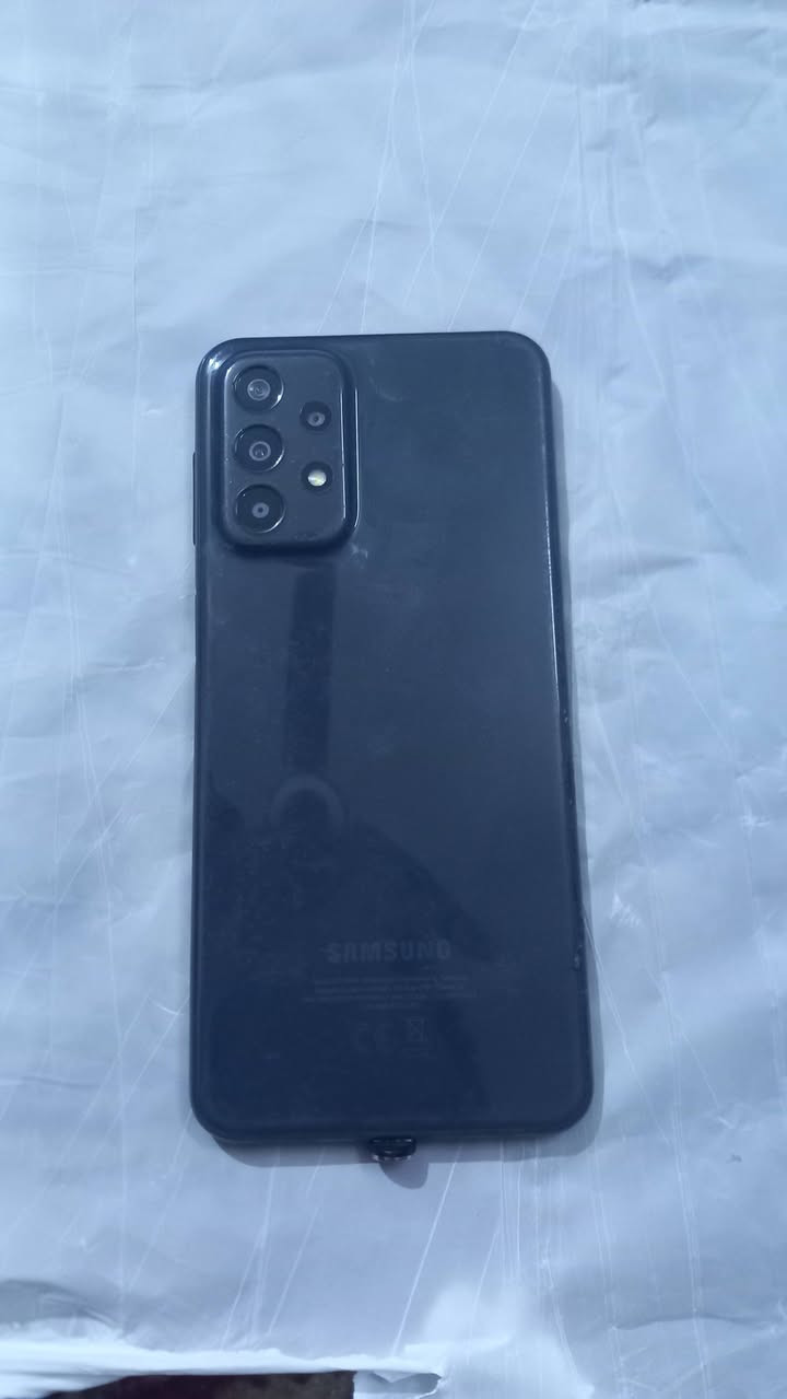 موبايل a23 جهاز بلادي كولشي ممفتوح بي 
خير من الله شحن فول نضافه فول فقط الفطر بل شاشه ممئثر 
لامس فول كوله شغال مداخل تصليح 
مكاني بغداد الامين الثانيه ***********
