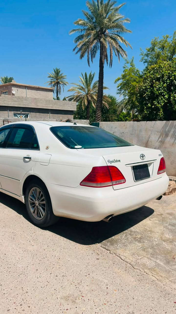 سلام عليكم. 

شاهينه رويل بلس للبيع 2005 دخول جديد شاصي 82 3دكم خمسينيه صدر امامي خلفي جديد تبريد ثلج  جديده السياره مكان السياره صلاح الدين قضاء الضلوعية 
سعر 42 وبيها مجال 
رقم ***********
