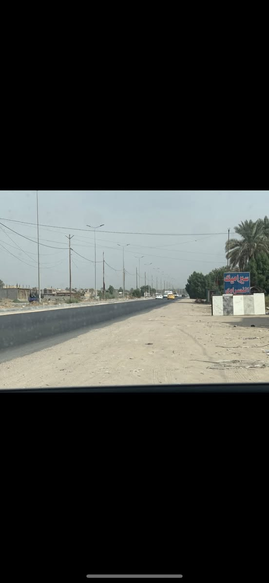 السلام عليكم 
قطعه ارض للبيع زراعي سند ٢٥ 
المساحه ٤٠٠ متر واجهة ٢٠ متر 
العنوان/ الشارع الحولي قرب قاعة ليالي الحب 
                الأستفسار ( ***********)
