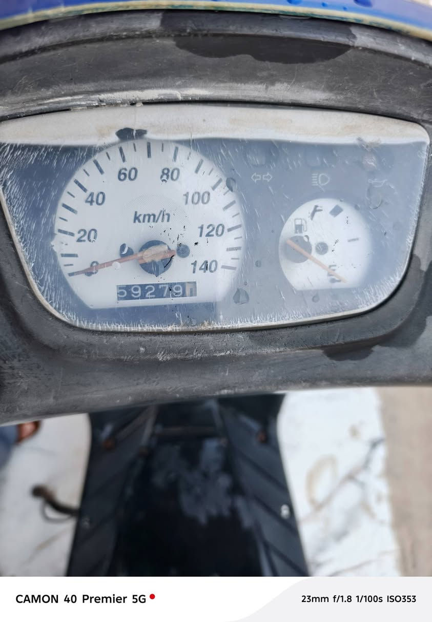 سلام عليكم دراجه جبلي مدري شسمهه كهربائيات شغاله كله هورن بس السلف عطل مدري شبي مجفته قبل 3ايام دراجه خير من الله العنوان القرنه ناحيه الثغر صيطره الجوابر رقمي *********** بسعر رخصي ومناسب
