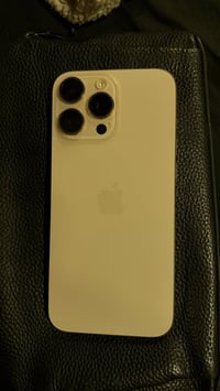 ايفون ١٦ برو ماكس تيتانيوم  ذاكره ٢٥٦ بطاريه ٩١ رايده ب ١٢٧٥ مكاني بغد...