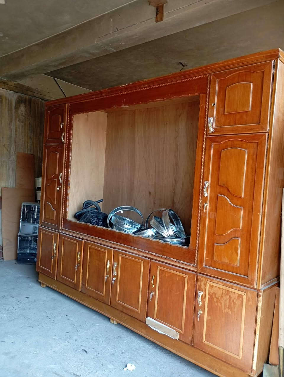 .1.  قنصور ملحق سته باب فصال حديث يكمل مع صبغ وتلميع  سعرو  525  الف
2. تخت نفرين شغل ثقيل يكمل 110
3. قنصور بابين نقش شغل ثقيل يكمل  90 الف 
4. ميزتواليت يكمل 60 الف 
5. مناميه 10 باب شغل ثقيل تكمل 115
(محلات مصطفى العبادي) 
موقع/ بعويزه قرب مسجد آل البيت

محلاظه....
اي غرض ينباع  صاحبو يستلمو كامل. يشمل الصبغ وتلميع كامل


**إذا كنت صاحب هذا الإعلان وتريد حذفه لأي سبب، رجاءا أرسل رسالة إلى الدعم الفني**