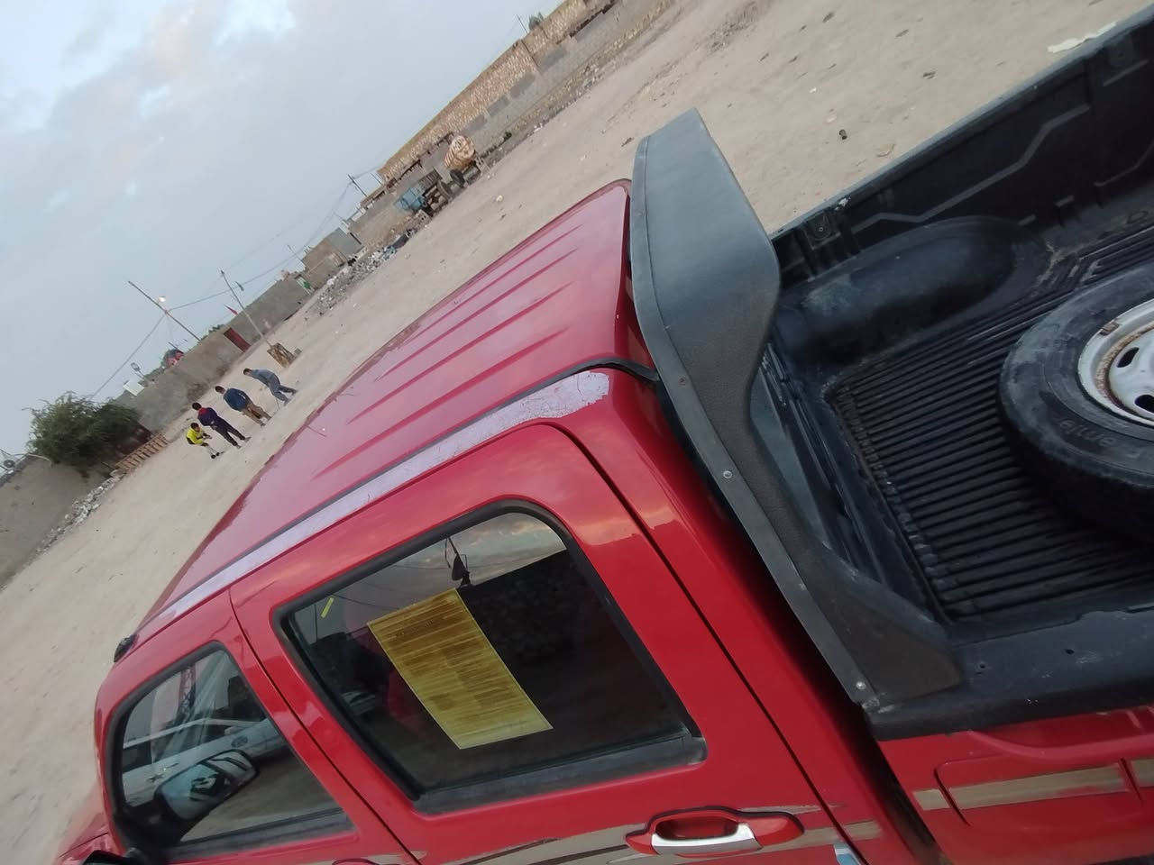 بيع مستعجل .. السعر  ( 76 ) فقط 

 كريت ويل. 2015 .شرط كفاله عامه من كلشي 
كفاله من الفتح والتبديل والصبغ وظربه. مكينه وكير شرط النظافه 
حداديه جديده . تخم تاير قبل اسبوع . تبربد + تدفئه بشرط 
دولي .رقم مميز 29.29297 .تحويل مباشر .
النجف الاشرف..***********
