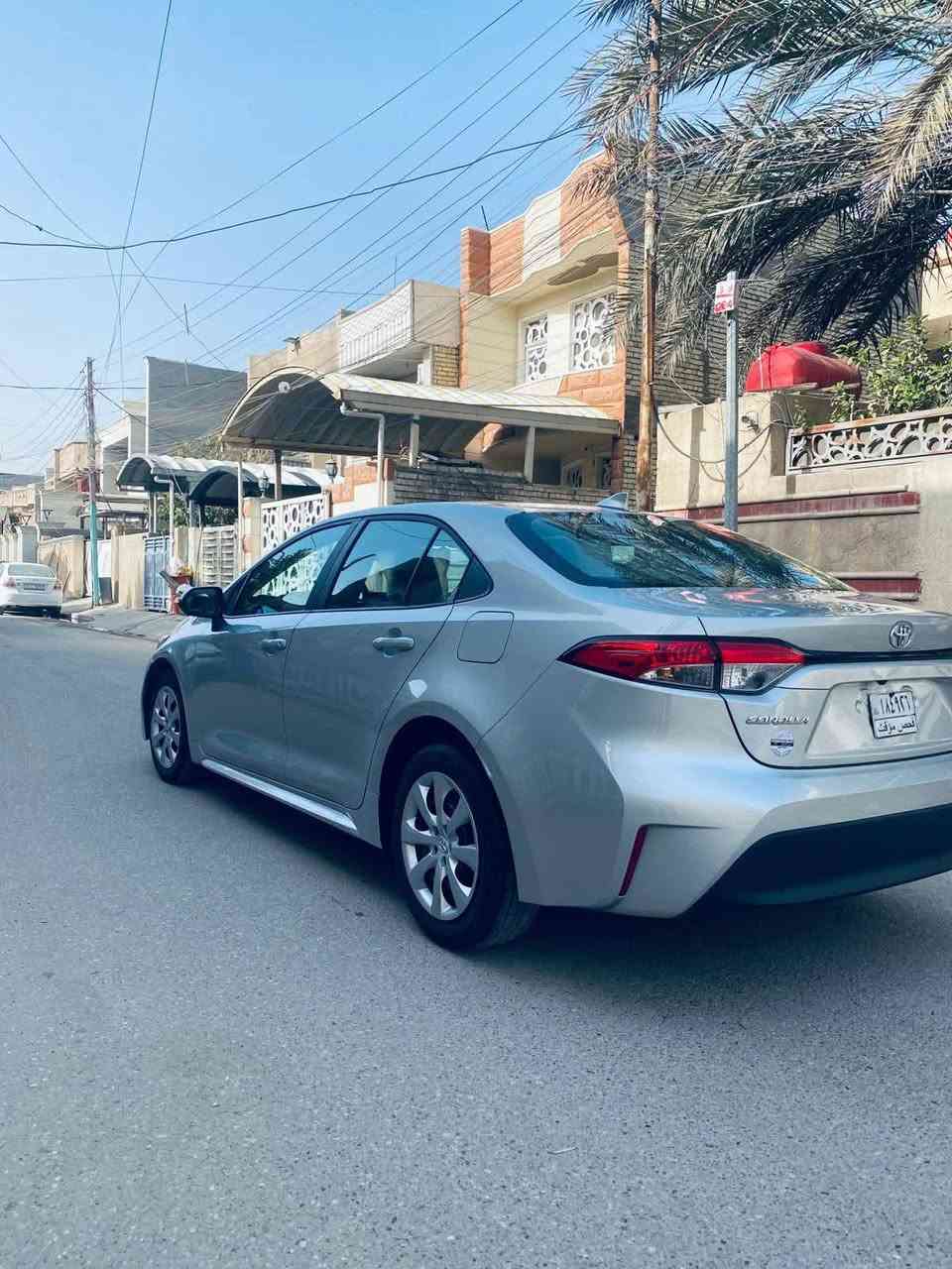 السلام عليكم ماشيه 20 الف 
تويوتا كورلا امريكي وارد مديل2024 لون  سلفر
بصره مرقم كامل حره بااسمي تحويل ثاني يوم 
كفاله عامه سيارة من دعاميه لدعاميه    من بارد صبغ ضربه من كلشي محرك كير كهربائيات كلهن شغال
تقرير مياه أمطار  جديده سياره 
مكاني البصره *********** للاتصال
