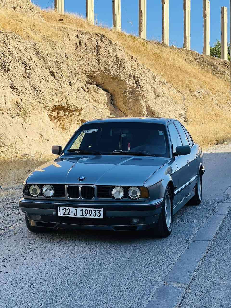 بي ام 525 BMW 1991 للبيع
موديل 1991 
كير ومحرك شرط 
#محرك محور صقر 28 
تبريد وتدفئه شرط تبريد ثلج 
السياره ما ناقصهاا شي بس تركب 
#سعرر_60 وبيهاا مجال وكلشي موجود بلـ سوك 
عنوان صلاح الدين تكريت 
***********  اتصال +واتساب
