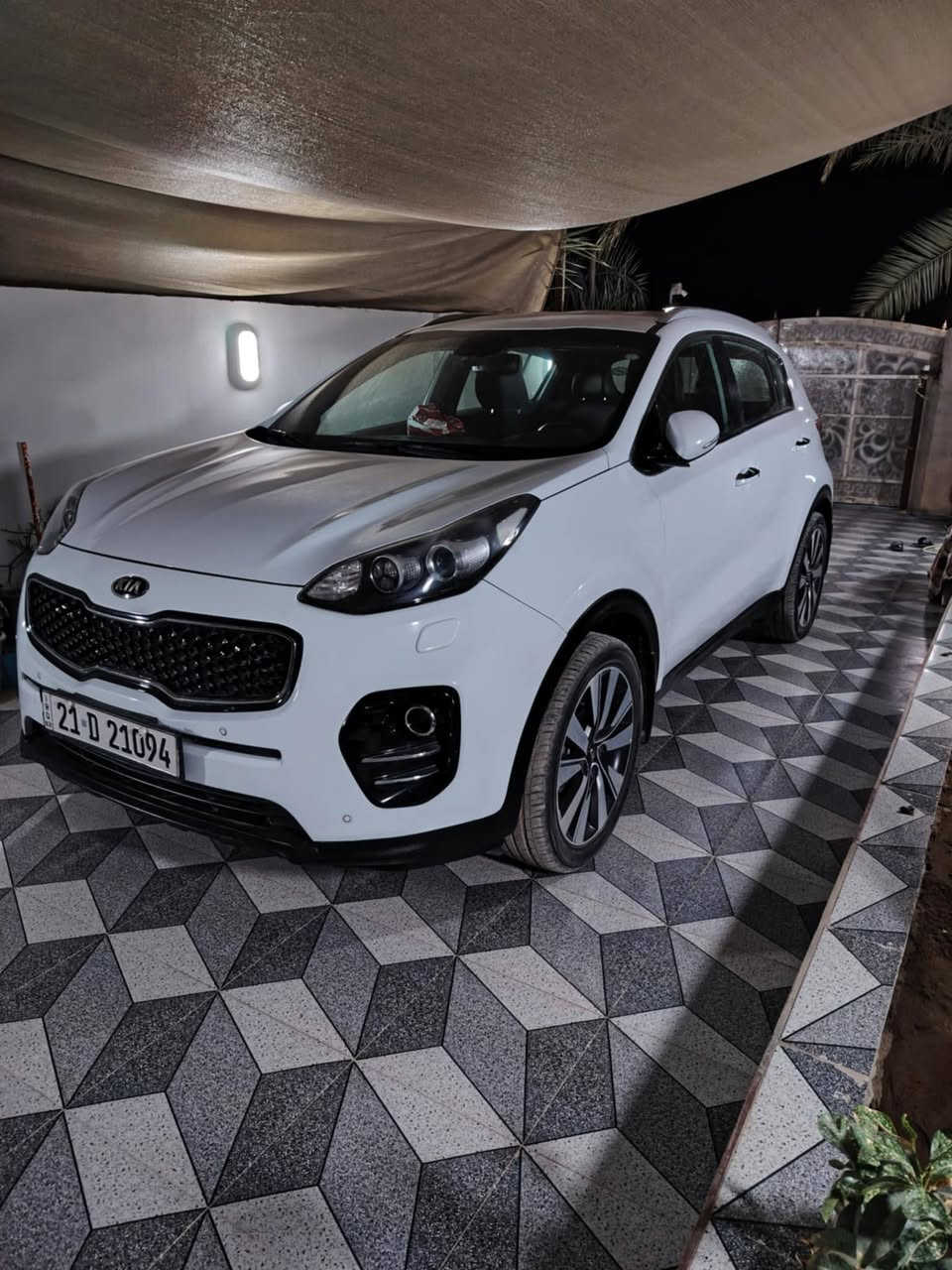 السلام عليكم كيا سبورتج 18
خليجي
موديل 18
السياره بصمه
رقم شمالي
تحويل ثاني يوم 
والسونار مرفق 
السعر 185 وبيها مجال بصيط
مكان سياره ديالى بعقوبه 
ماشيه 82 
ملاحضه بيه كرت بلبنيد 
رقم ***********
