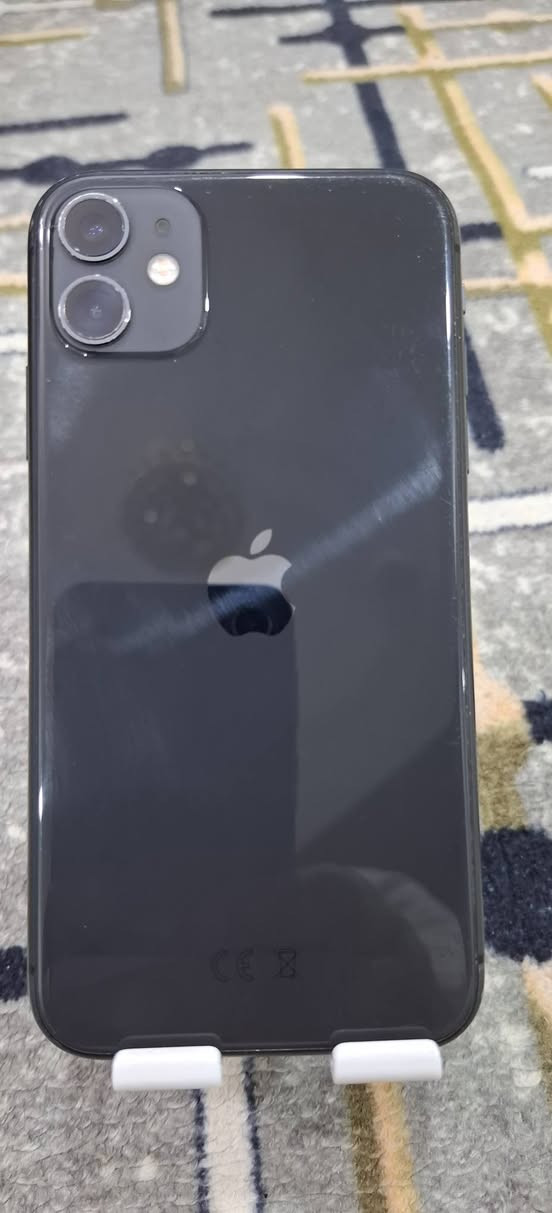 للبيع ايفون ١١
نظافة ٩٥%
ذاكرة ١٢٨
بطاريه اصليه ٧٨
فيس ايدي شغال 
فقط مبدل شاشه وكاله ٣ خيارات 
السعر المطلوب ٢٣٥ الف


**إذا كنت صاحب هذا الإعلان وتريد حذفه لأي سبب، رجاءا أرسل رسالة إلى الدعم الفني**