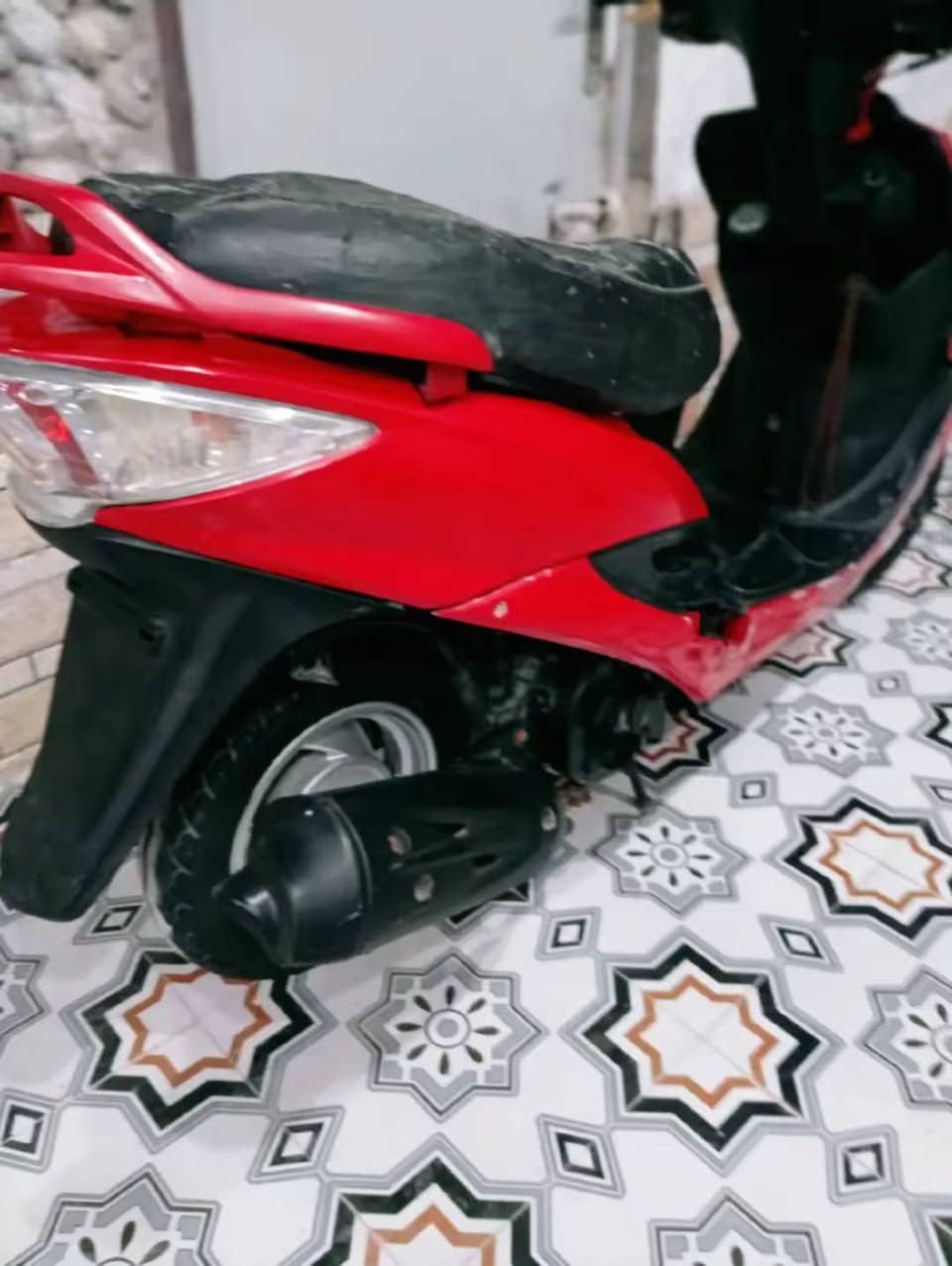 جي فور للبيع دراجه تعاتبني عليه جاهزه من كلشي شرط نكره سلف مكان رفاعي ***********
