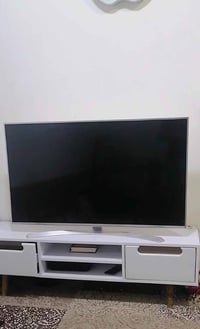 شاشة LG • ٤٩ إنش • فول مواصفات
