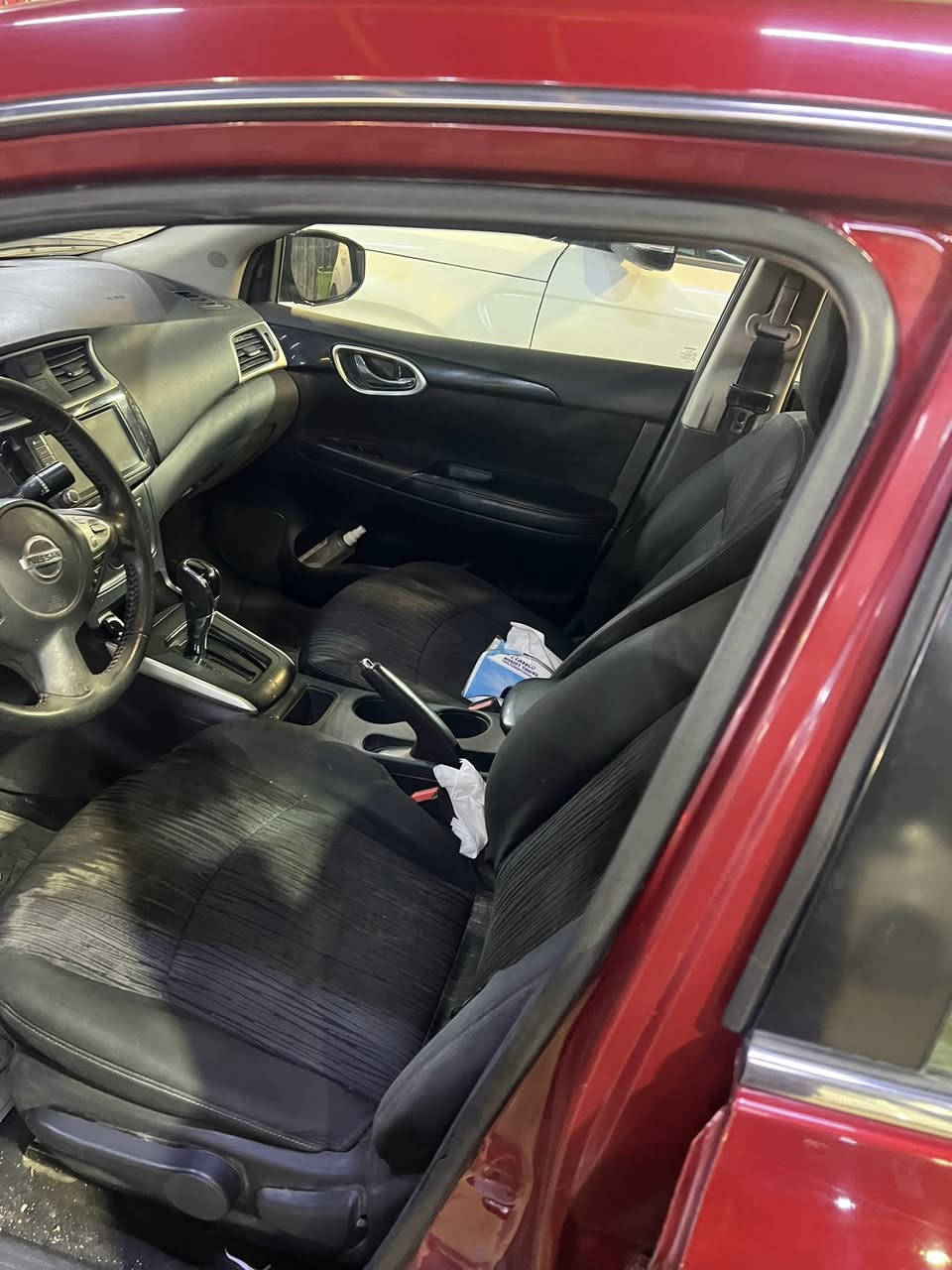 السلام عليكم بيع سريع بدون مراوس موديل 19 حادث قطعتين
مكان السياره حله المركز تحويل مباشر ***********
