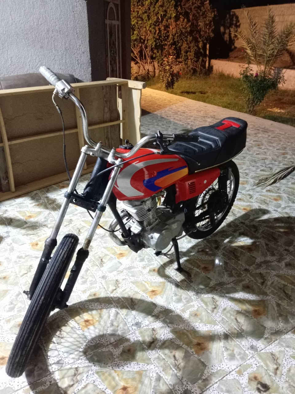 السلام عليكم دراجه للبيع مديل 20 دراجه نضيفه السعر  300 بيه مجال مكاني بابل ابوغرق قرب بزل حجي علي الرقم /***********
