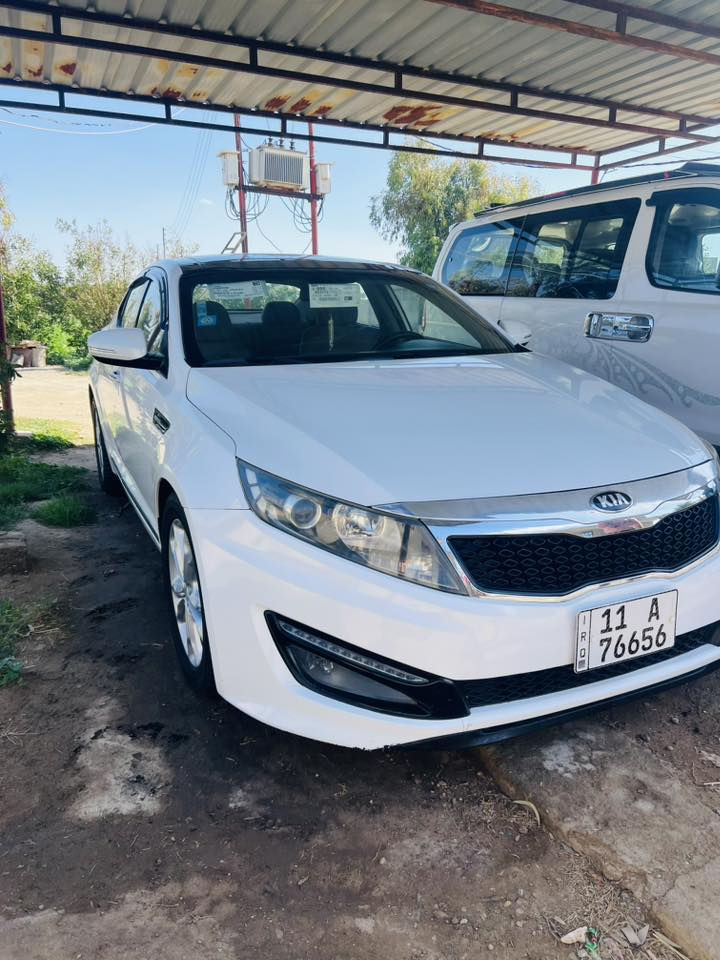 كيا اوبتما للبيع

موديل 2011 رقم بغداد 
محرك 2400دوش 
مفكوله من ضربه وصبغ 
فول مواصفات واحد   واحد 
سياره جديده بمعنا الكلمه 
للتصال ع الارقام 

‭0776 531 1330‬

‭0751 381 6346‬
