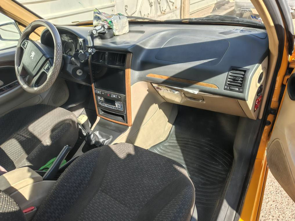 بيجو 21
تحكم ستيرن
كامره خلفيه
حساس امامي خلفي 
بيا بارد شبر جاملغ الخلفي 
ماشيه ٧٤ حقيقي
سيارة جاهزة ونظيفة كير ومكينة وحدادية وتبريد
رقم ***********
السعر ٧١ بيها مجال قليل بغداد, العراق
