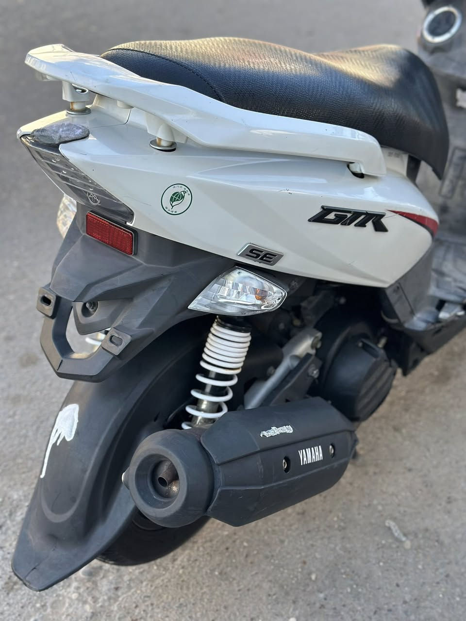 السلام عليكم دراجه جيتي آر  دراجه جديده رمبه   صار ١٣ يم من خذته. رقم ***********
