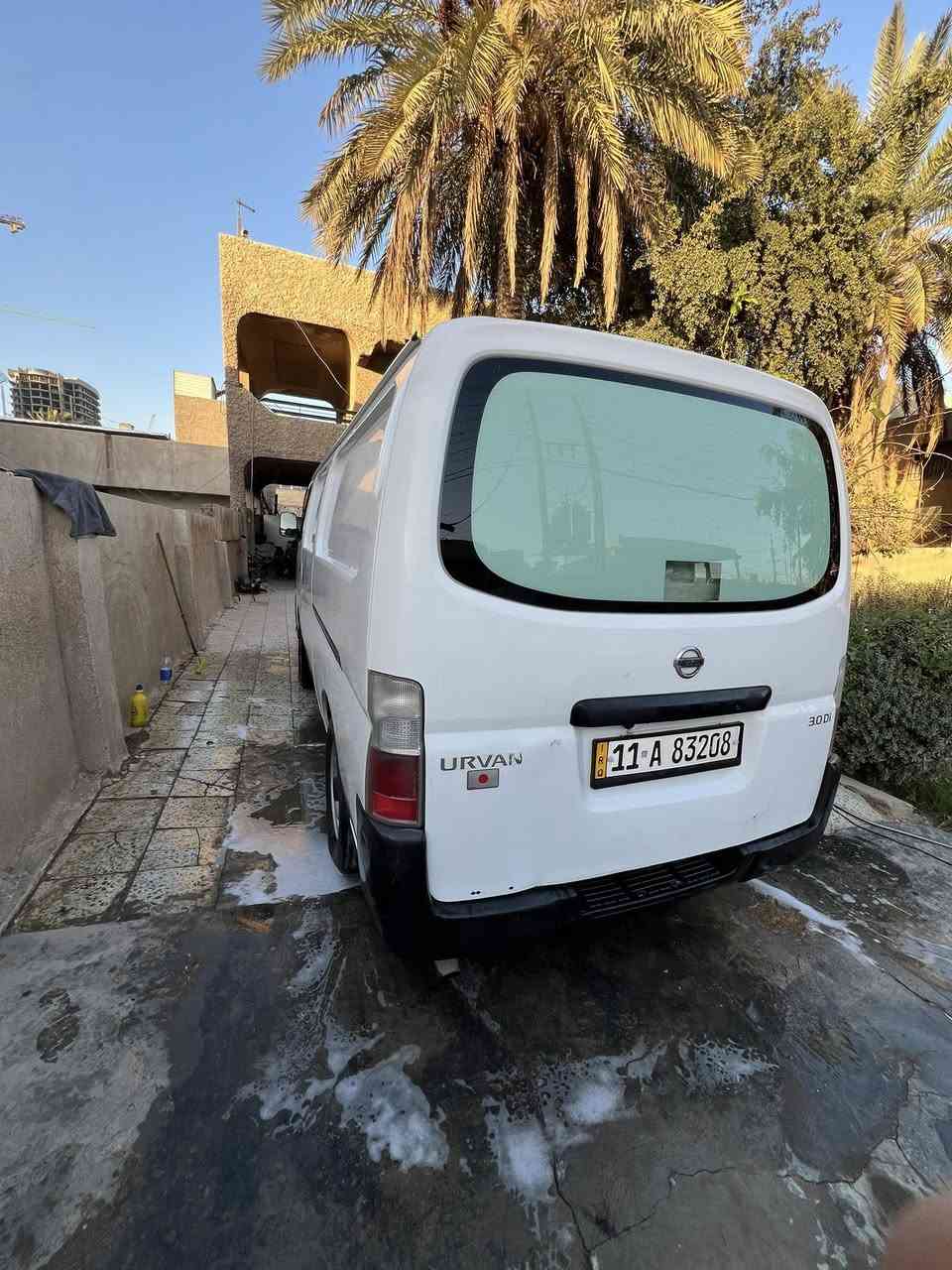 السلام عليكم للبيع نيسان اورفان موديل 2012 مكينه 4000 كاز رقم بغداد انكليزي ابسمي هزه مساقطه تحويل ثاني يوم سياره جاهزه اي نقص مابيها تخم تاير جديد قبل سبوع شاده باتري جديد تبريد شغال مكاني بغداد للاستفسار اتصل على الرقم ***********مامتواجد فيس فقط واتساب السعر المطلوب 
95 ورقه بيها مجال شي قليل
