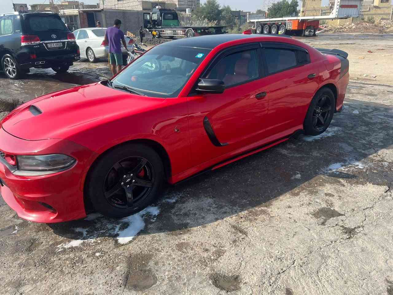 السلام عليكم .. جارجر لون طماطي .. رقم بصره بسمي ..السياره 16معلايه 17 حادثه الجاملغ الخلفي شبرين بارد نفس ماواضح بلصوره السياره مرايات قلاب كشنات تدفئه تبريد كامره دواره حساسات خلفيه .. السعر 170 او بيه مجال قليل او امراوس اوباما بيضه جديده معلايه عادي من 19 فما فوق ونتراهم على كلشي العنوان القرنه الثغر .. هاذه رقمي ***********
